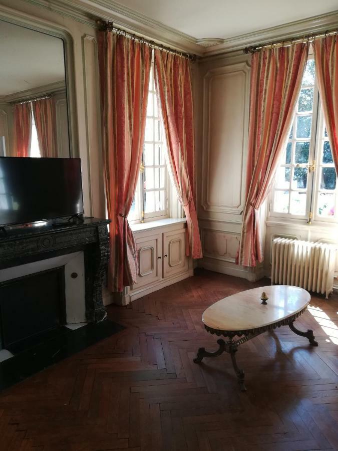 ホテル Manoir De ボルベック エクステリア 写真
